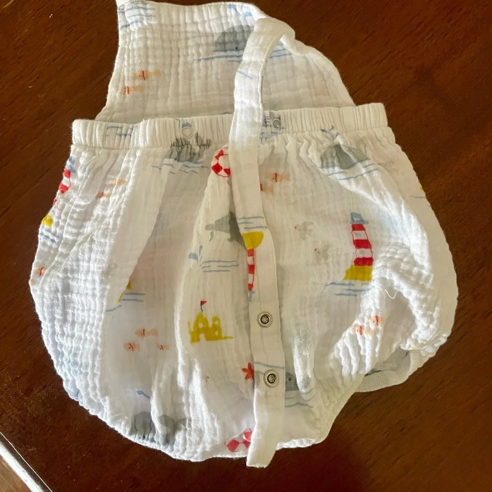 White Nautical Print Bubble